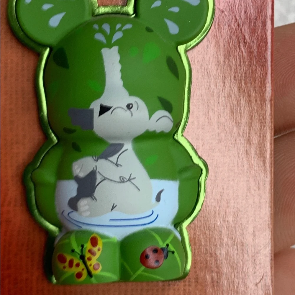 Disney Parks Vinylmation The Jungle Cruise Elephant 3d Pin.